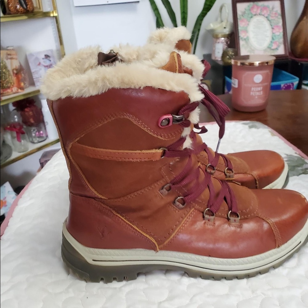 Santana Canada majesta waterproof boots